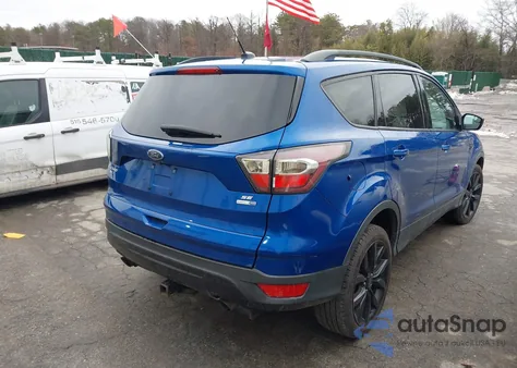 2017 Ford Escape Se из США, поврежденный, VIN 1FMCU9GD7HUB34552